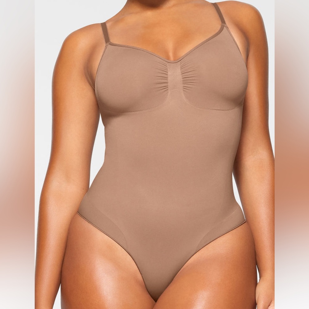 SKIMS Seamless Sculpt Brief Bodysuit